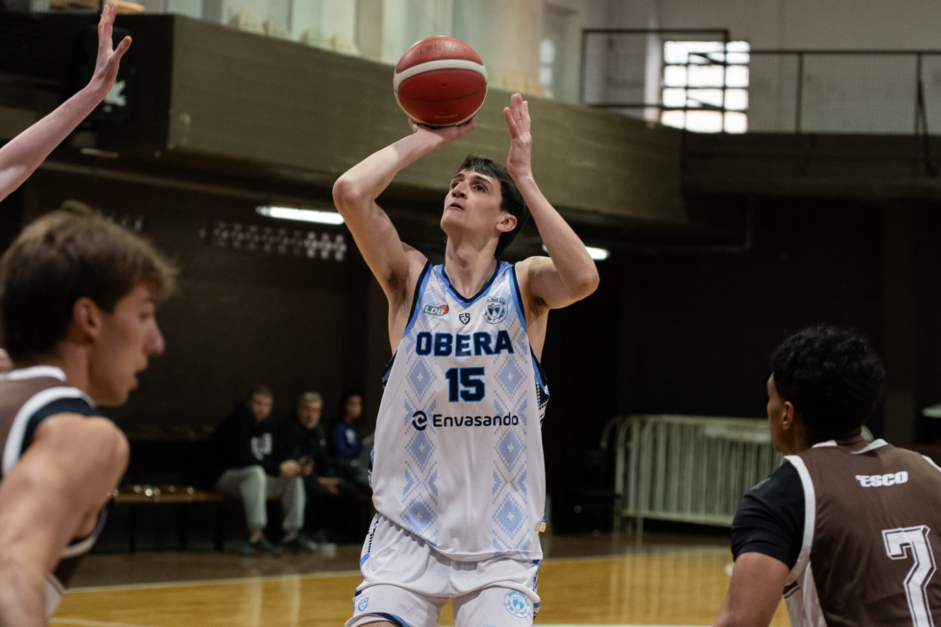 Los Pibes derrotaron a Platense
